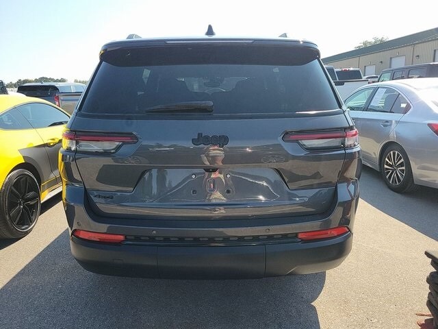 2024 Jeep Grand Cherokee Laredo Altitude X photo 3
