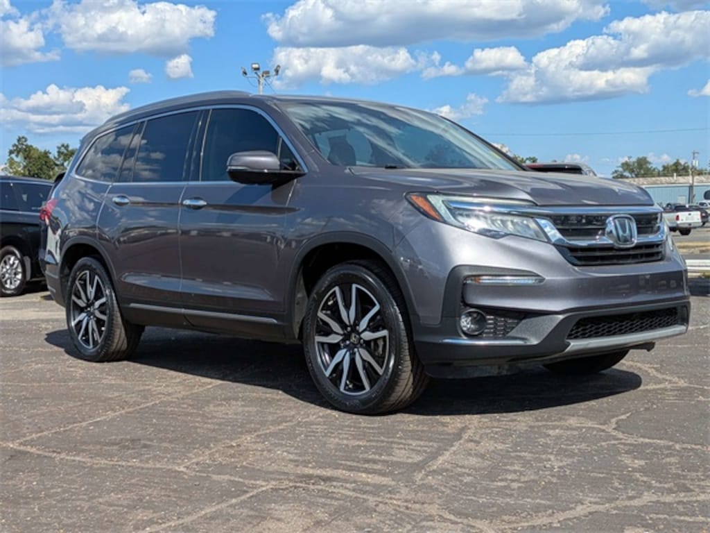 Used 2021 Honda Pilot Touring 8 Passenger 2WD SUV