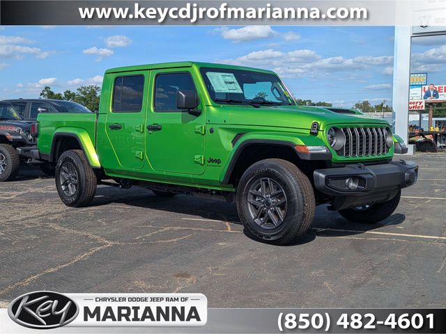 2026 Jeep Gladiator Sport S Auto's photo