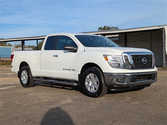Used 2018 Nissan Titan SV with VIN 1N6AA1C56JN507498 for sale in Marianna, FL
