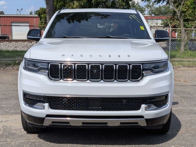 2023 Jeep Wagoneer L Series III - Photo 9
