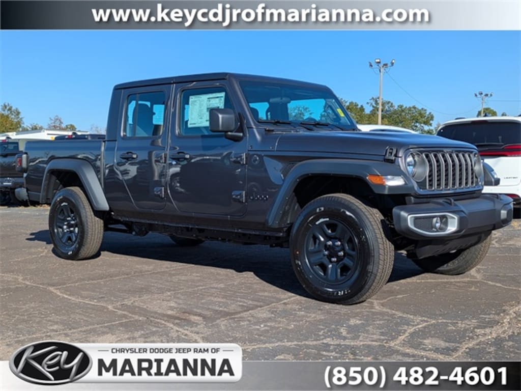 New 2026 Jeep Gladiator Sport Pickup
