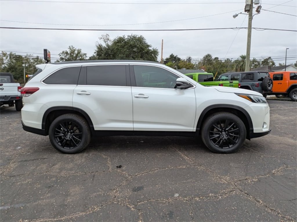 Used 2019 Toyota Highlander SUV
