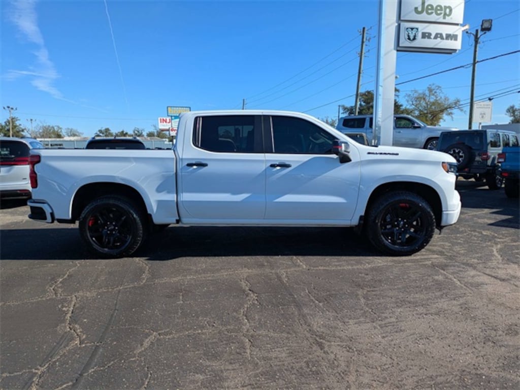 Used 2023 Chevrolet Silverado 1500 RST Truck Crew Cab