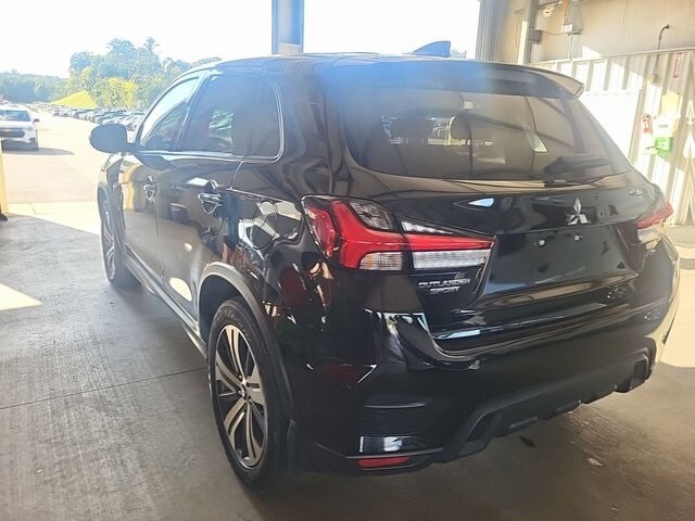2023 Mitsubishi Outlander Sport ES LE SE photo 4
