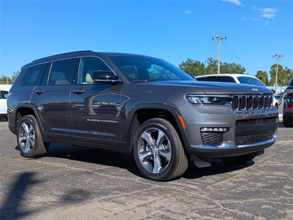 New 2025 Jeep Grand Cherokee L Limited Sport Utility