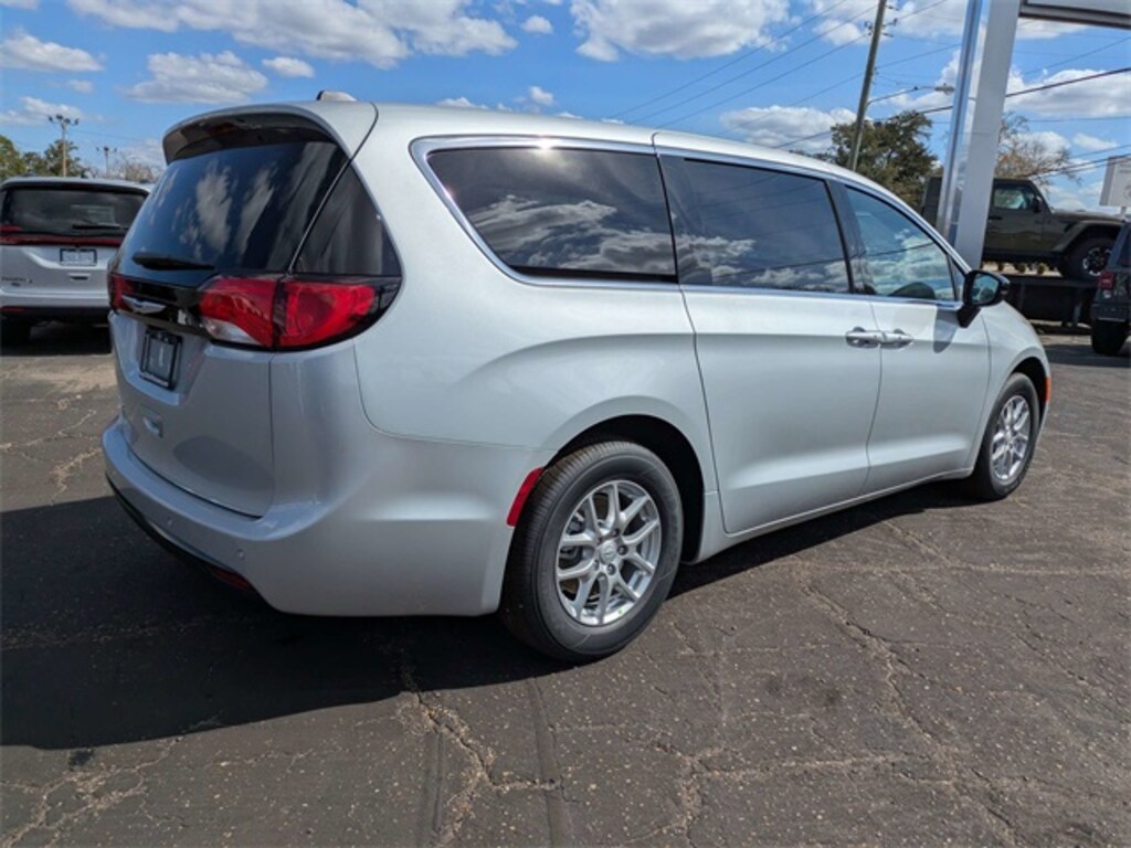New 2026 Chrysler Voyager LX Cargo Van