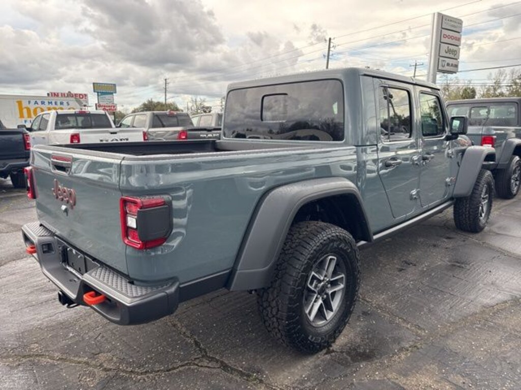 New 2026 Jeep Gladiator Mojave Pickup