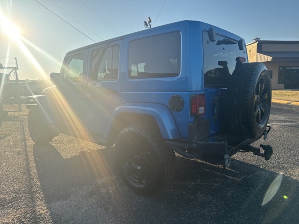Used 2014 Jeep Wrangler Unlimited Sahara 4x4 SUV