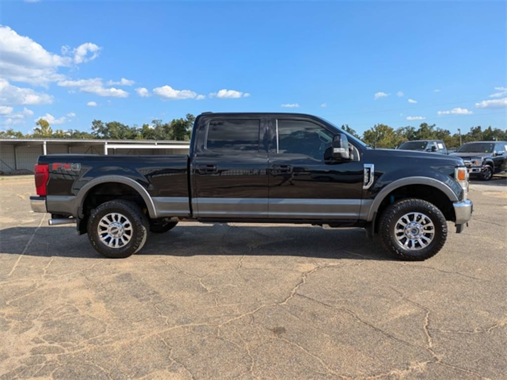 Used 2022 Ford F-250  Truck Crew Cab