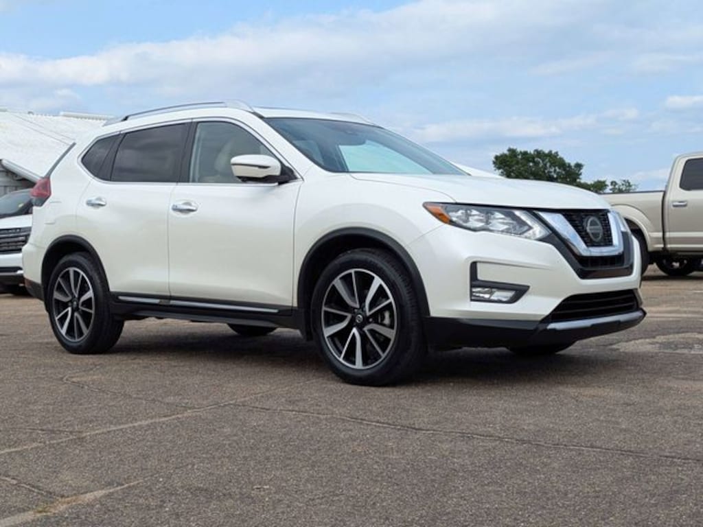 Used 2018 Nissan Rogue SL SUV