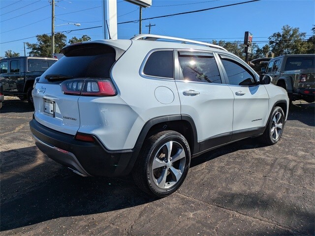 2021 Jeep Cherokee Limited photo 3