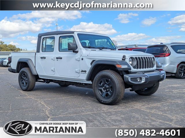 2026 Jeep Gladiator Sport Auto's photo