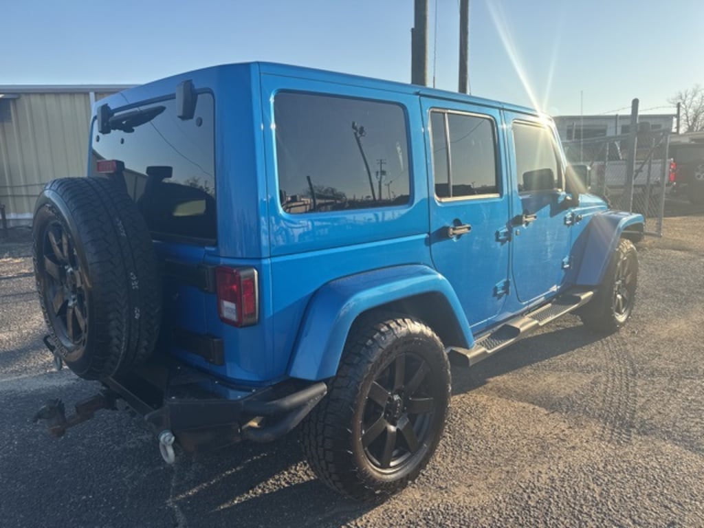 Used 2014 Jeep Wrangler Unlimited Sahara 4x4 SUV