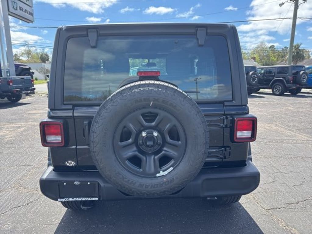 New 2026 Jeep Wrangler Sport Sport Utility