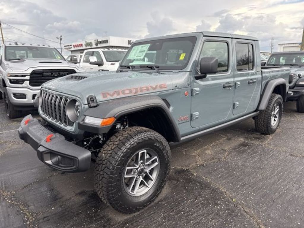 New 2026 Jeep Gladiator Mojave Pickup