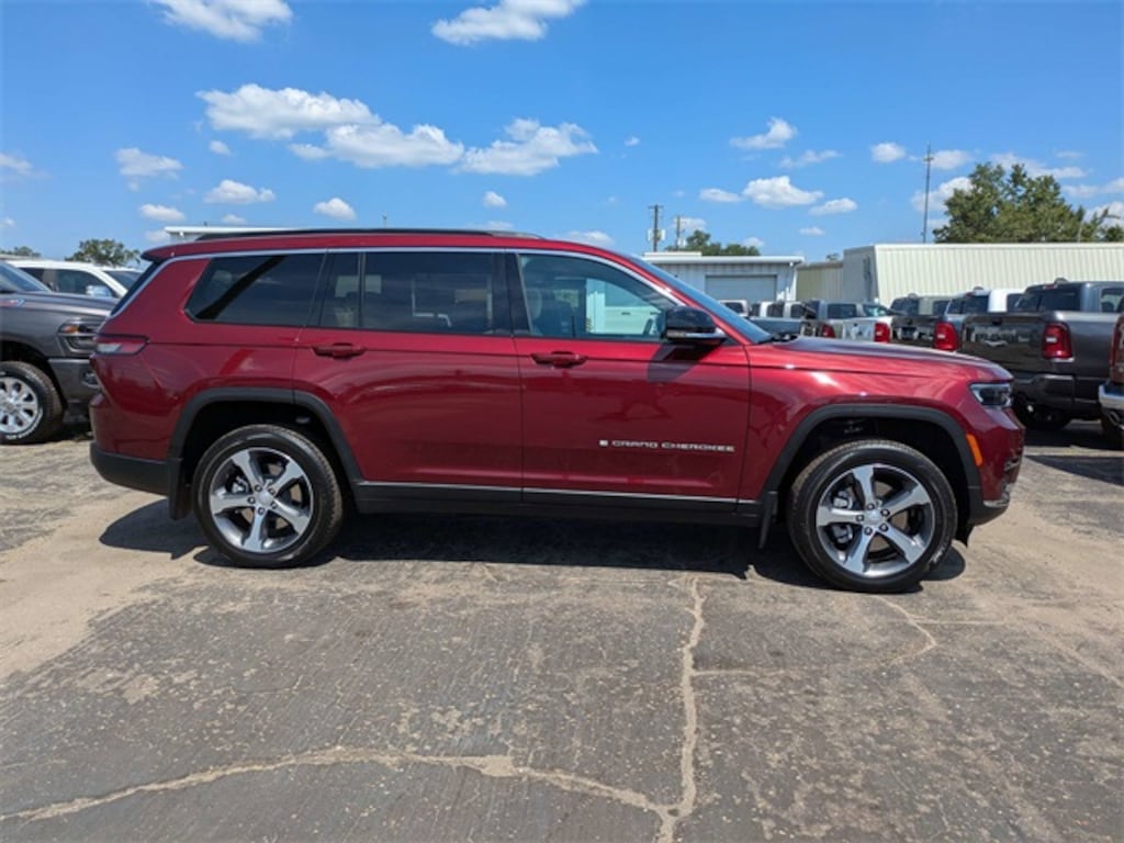 New 2025 Jeep Grand Cherokee L Limited Sport Utility