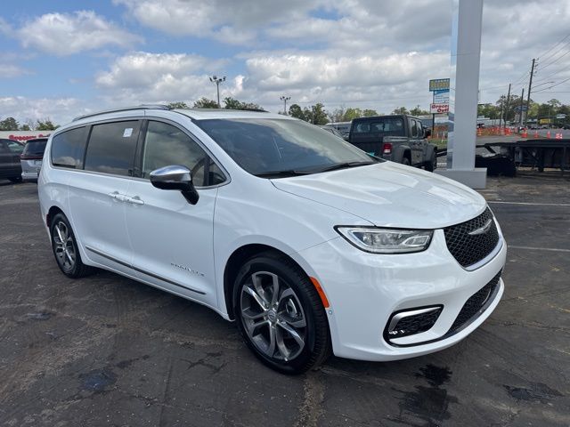 2026 Chrysler Pacifica