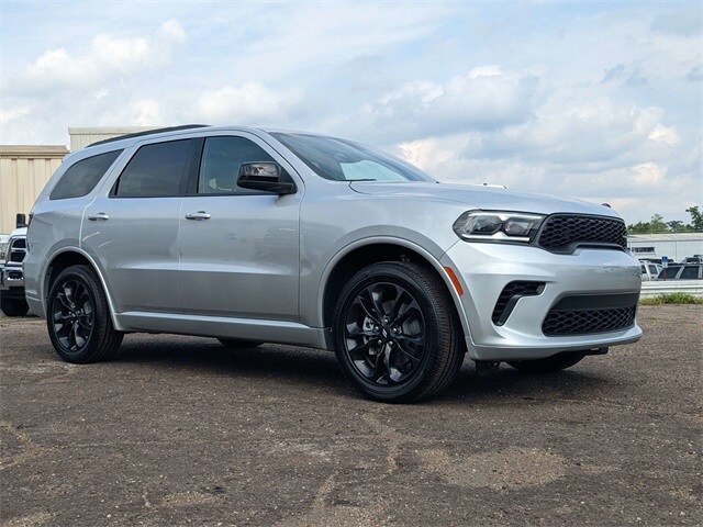 2025 Dodge Durango GT photo 2