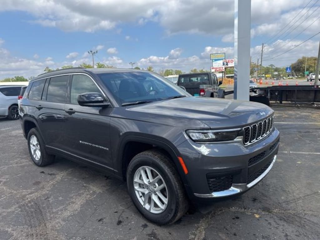 New 2026 Jeep Grand Cherokee L Laredo Sport Utility