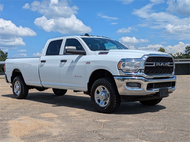 2022 Ram 2500 Tradesman photo 2