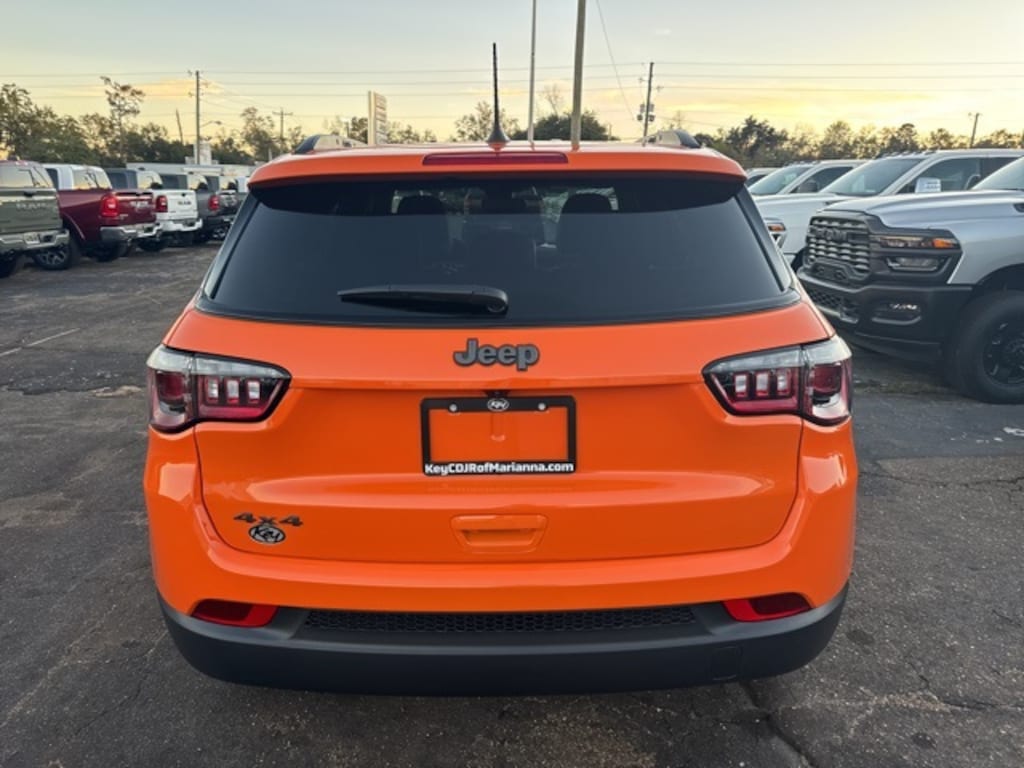 New 2026 Jeep Compass Latitude Sport Utility