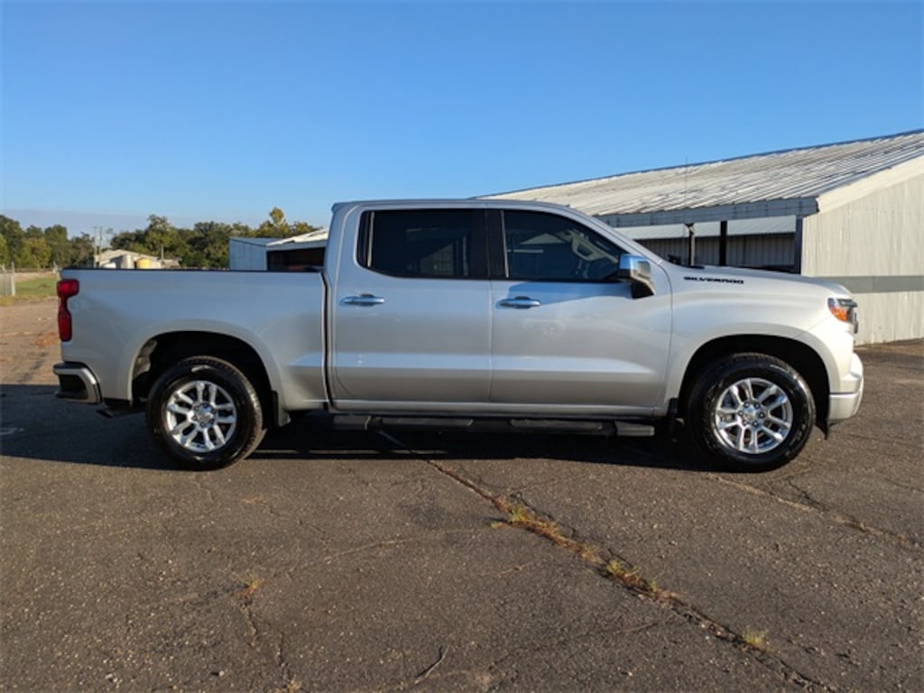 Used 2022 Chevrolet Silverado 1500 Custom Truck Crew Cab