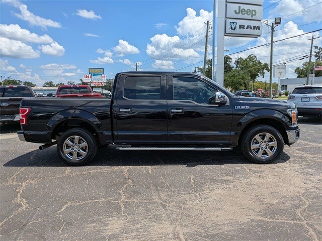 2020 Ford F-150 XLT photo 3