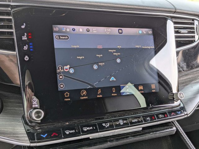 2023 Jeep Wagoneer L Series III - Photo 23