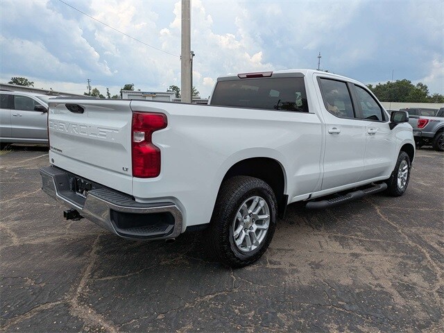 2023 Chevrolet Silverado 1500 photo 4