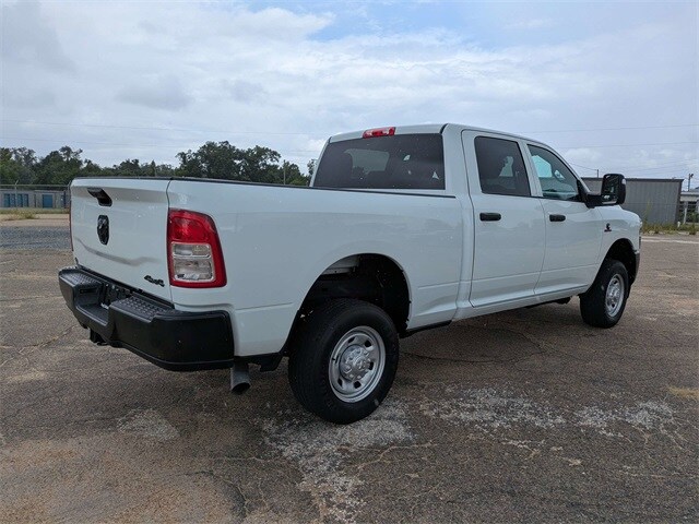 2024 Ram 2500 Tradesman photo 4