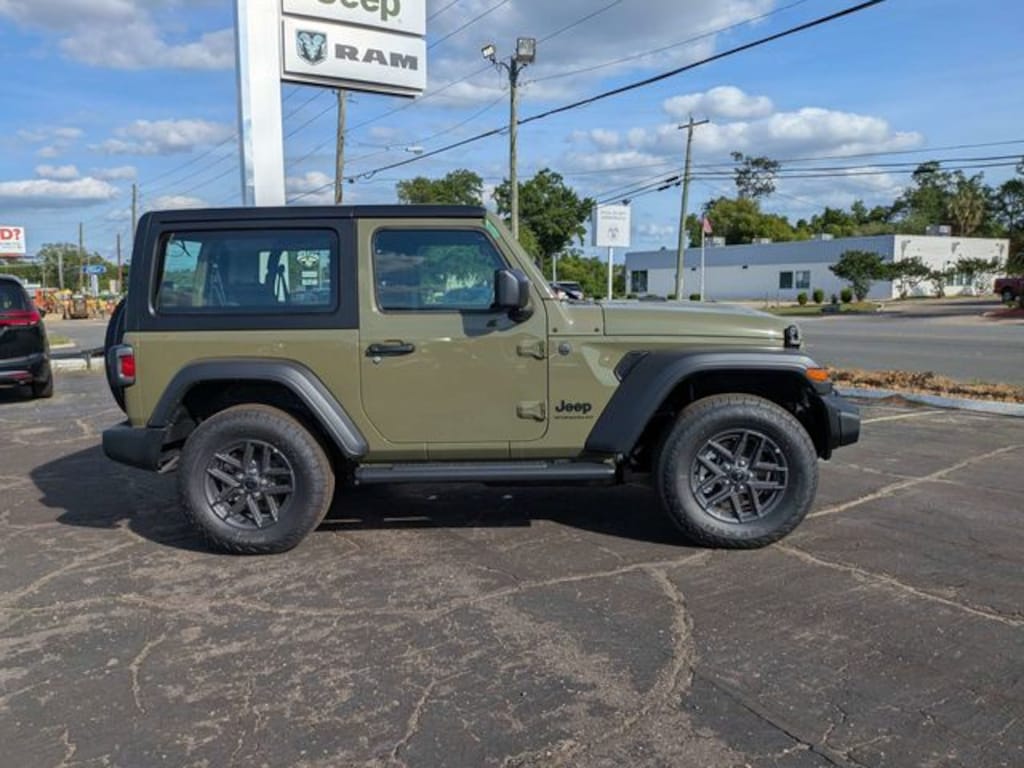 New 2026 Jeep Wrangler Sport Sport Utility