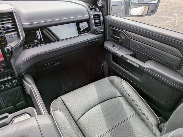 2026 RAM 2500 Limited - Photo 17