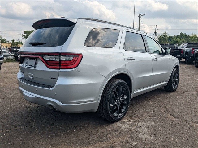 2025 Dodge Durango GT photo 4