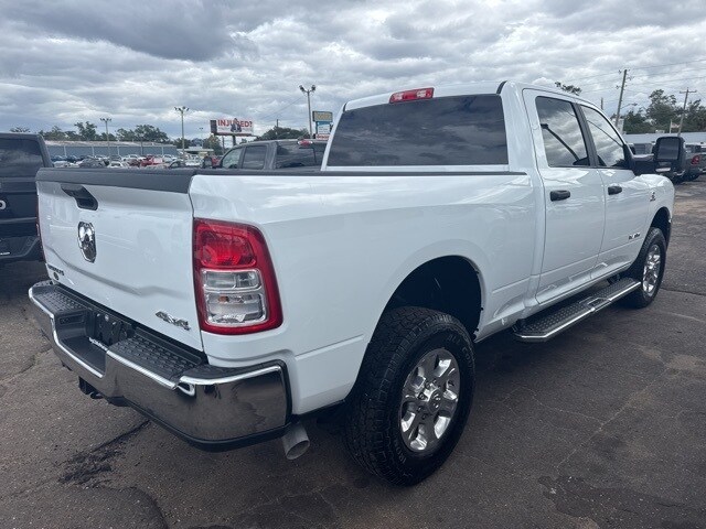 2024 Ram 2500 Big Horn photo 2