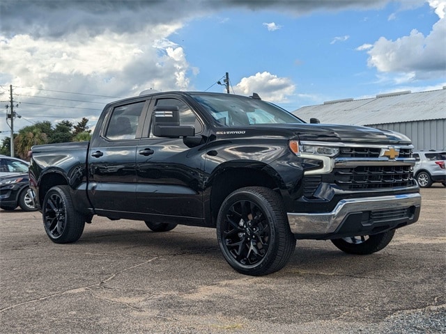 Used 2022 Chevrolet Silverado 1500 LT with VIN 3GCPACEK4NG598569 for sale in Marianna, FL