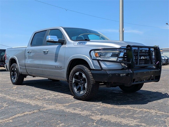 2019 Ram 1500 Laramie photo 2