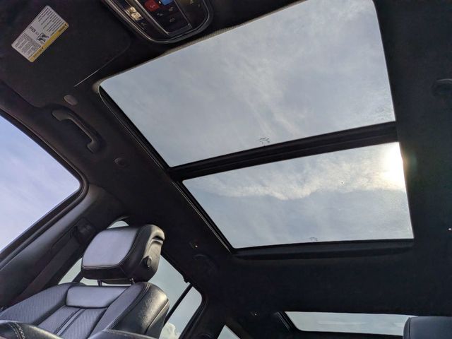 2023 Jeep Wagoneer L Series III - Photo 21