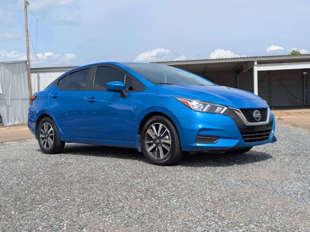Used 2022 Nissan Versa 1.6 SV Sedan