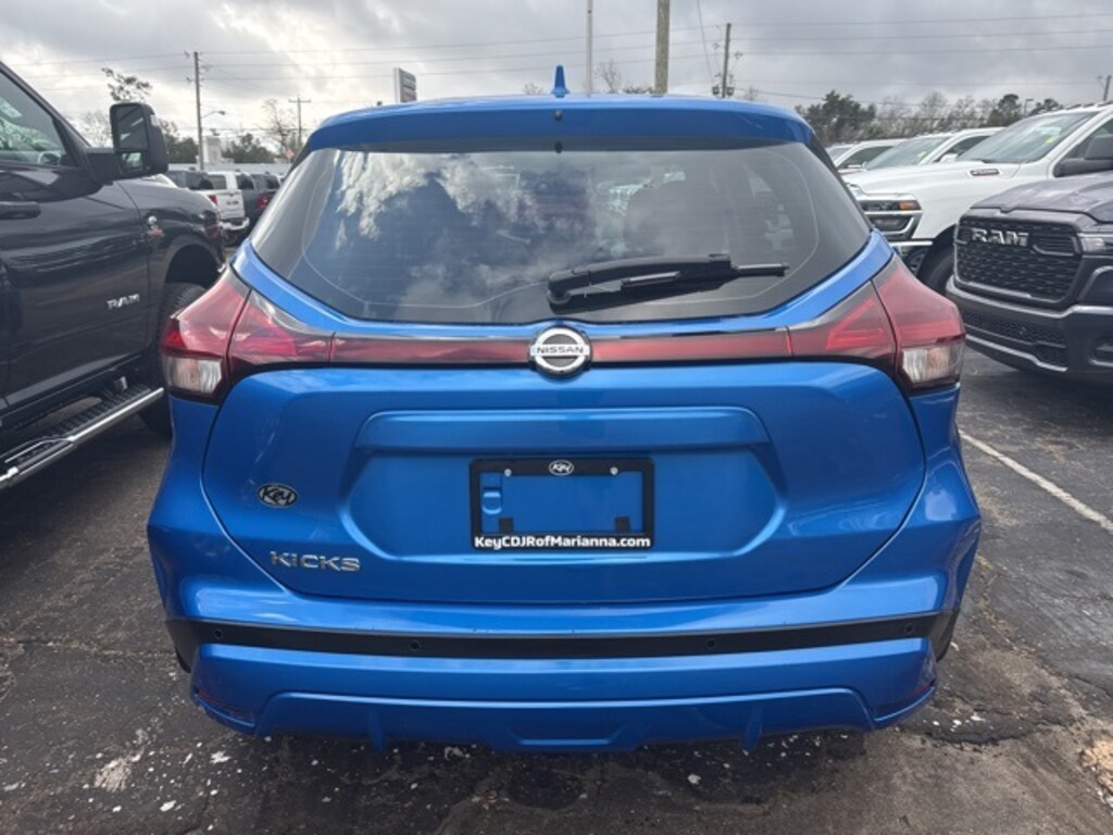Used 2021 Nissan Kicks S SUV