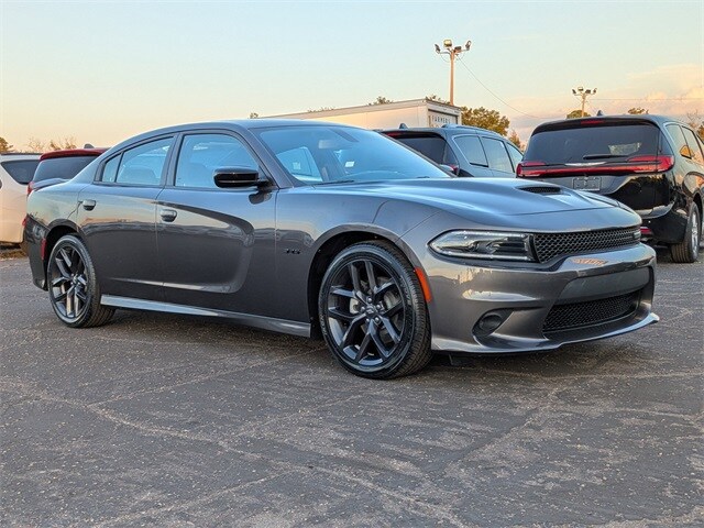 2023 Dodge Charger R/T photo 2