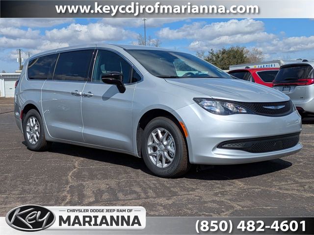 2026 Chrysler Voyager
