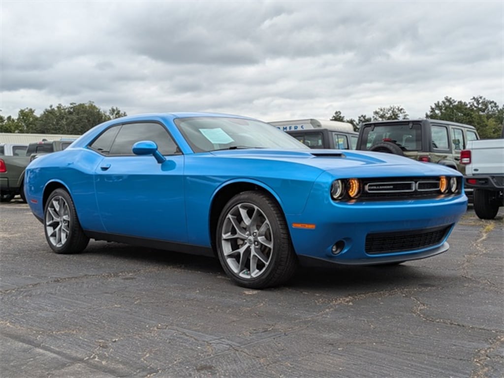 Used 2023 Dodge Challenger SXT Coupe