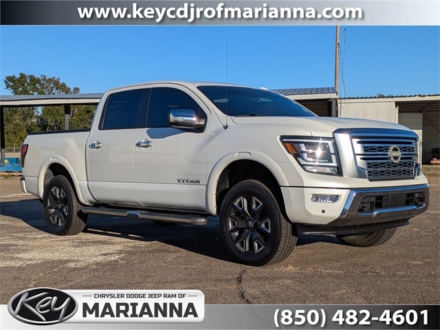 2021 Nissan Titan Platinum Reserve's photo