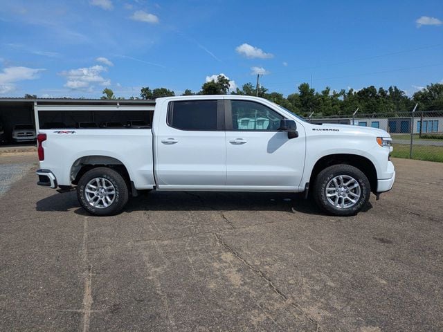 2022 Chevrolet Silverado 1500 RST - Photo 3