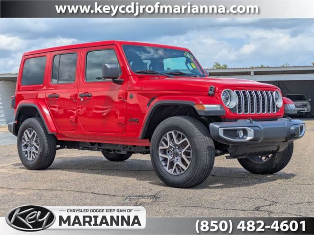 Used 2025 Jeep Wrangler Sahara SUV