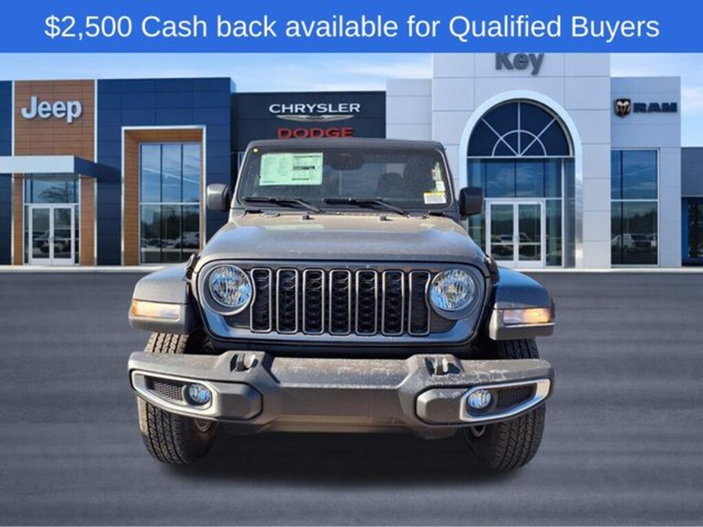 New 2026 Jeep Gladiator Sport S Pickup