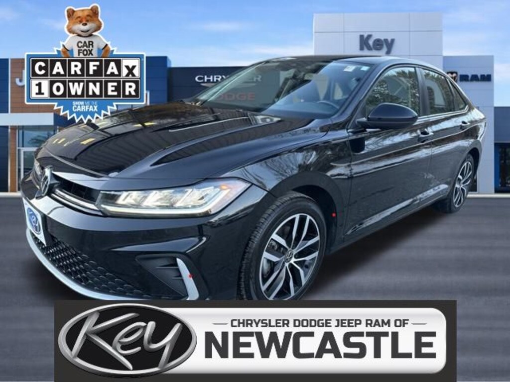 Used 2025 Volkswagen Jetta 1.5T SE Sedan