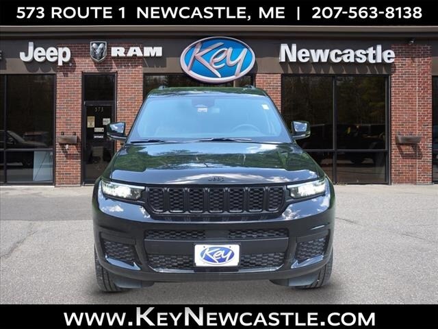2024 Jeep Grand Cherokee Altitude X photo 2