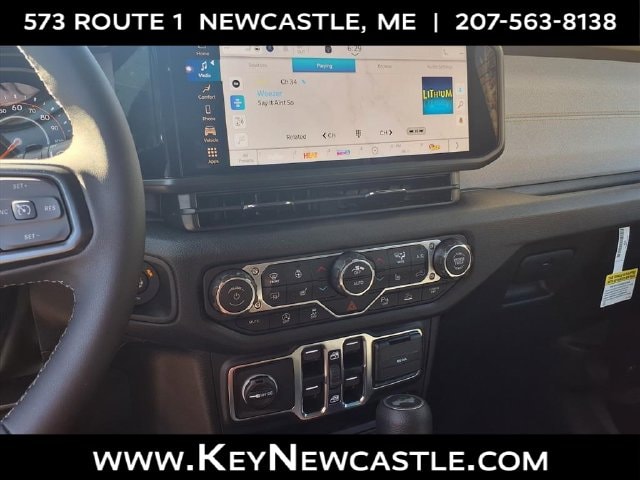 2025 Jeep Wrangler 4-Door Sport S - Photo 11
